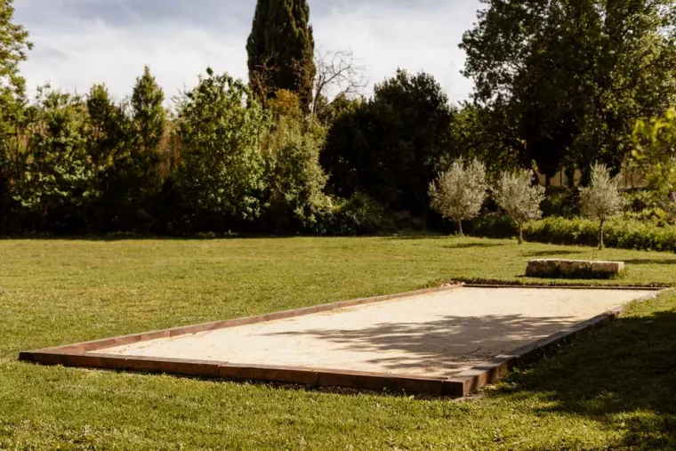 À qui faire appel pour créer un terrain de pétanque à domicile ?, Ribérac, JARDINERIE DRONNEAU